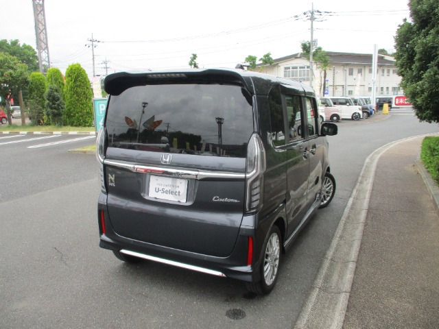 N-BOXカスタム