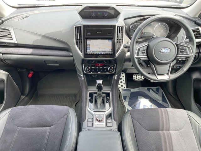 フォレスター1.8 スポーツ 4WD