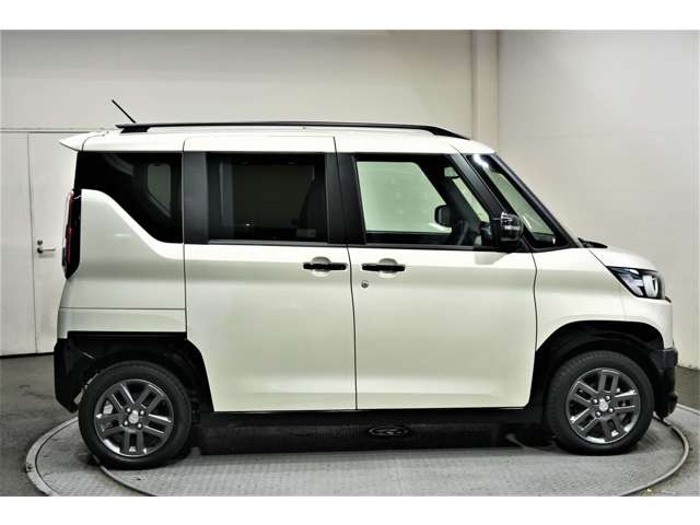 デリカミニT プレミアム リミテッド エディション 4WD