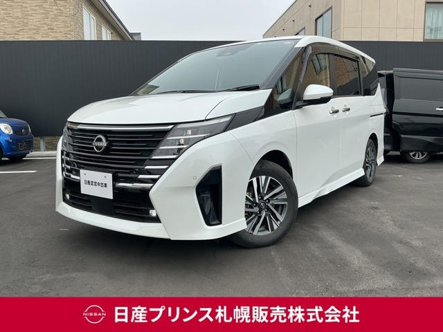 セレナ1.4 e-POWER ハイウェイスターV