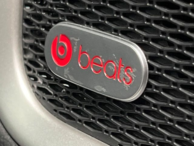 ��beats�T�E���h�V�X�e��:�I�[�f�B�I��僁�[�J�[����|����v���~�A���X�s�[�J�[�𑕔��B�����̃X�s�[�J�[����A���̗������܂ŕ����鍂�i���ȉ��y�����y���݂��������܂��B
