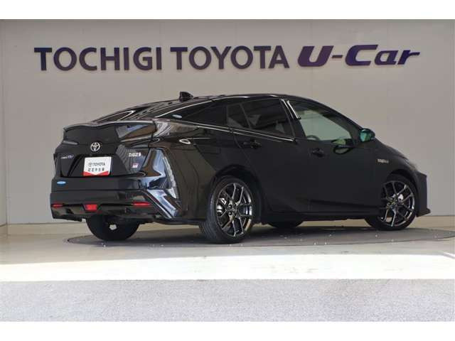 プリウスPHV1.8 S ナビパッケージ GR スポーツ