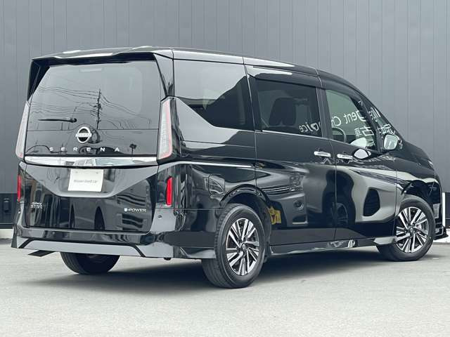セレナ1.4 e-POWER ハイウェイスターV