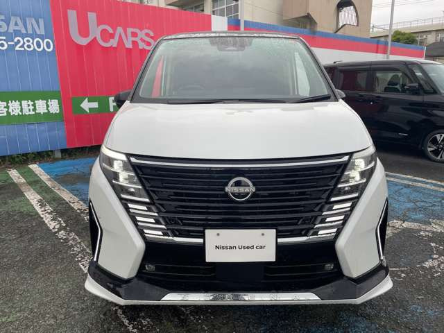 セレナ1.4 e-POWER ハイウェイスターV