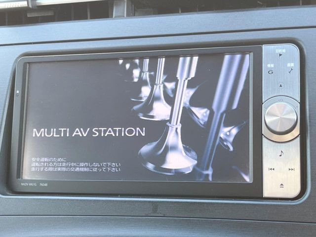 プリウス1.8 S LEDエディション