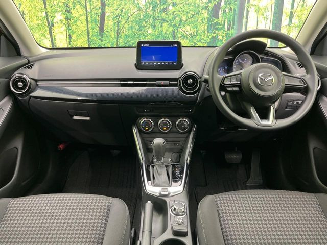 デミオ1.3 13S