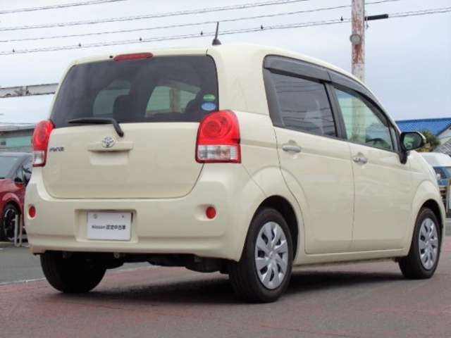 ポルテ1.5 F