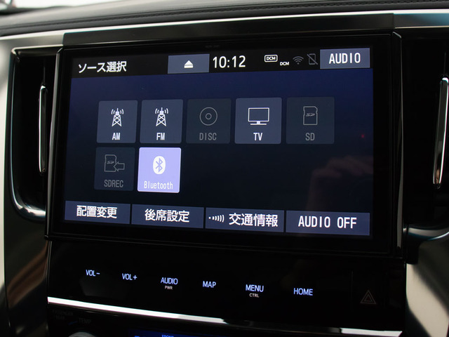 ���e�탁�f�B�A�Ή���CD&DVD�͂������Bluetooth�����ڑ��\!