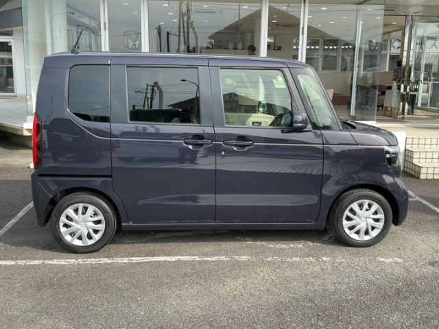 N-BOX