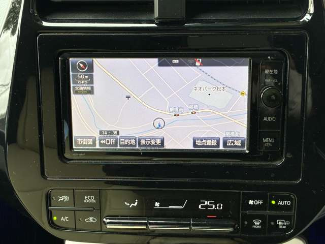 プリウス1.8 A E-Four 4WD
