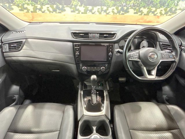 エクストレイル2.0 20Xi