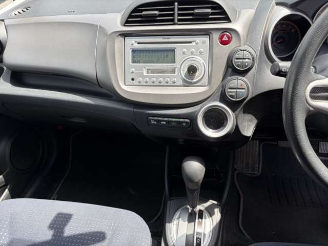 フィット1.3 L 4WD