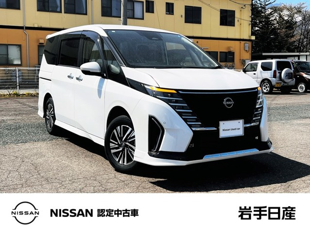 セレナ2.0 ハイウェイスターV 4WD