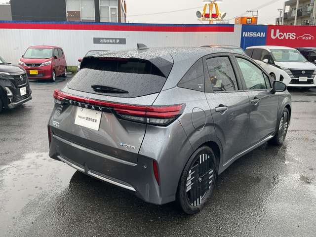 ノートオーラ1.2 G レザーエディション