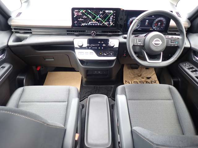 セレナ1.4 e-POWER ハイウェイスターV