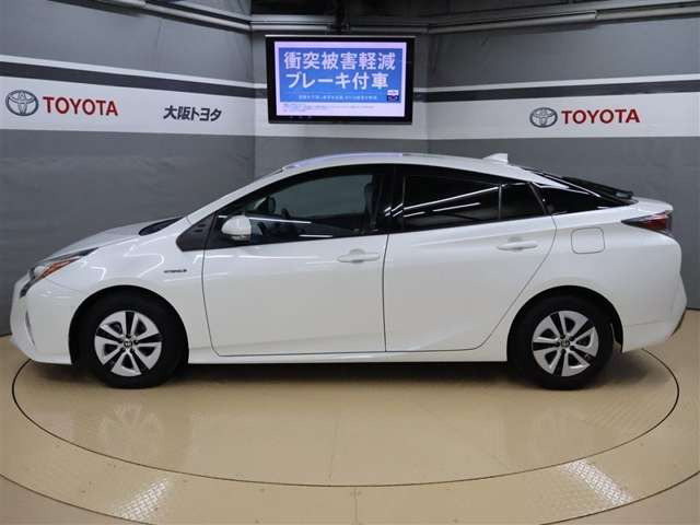 プリウス1.8 A