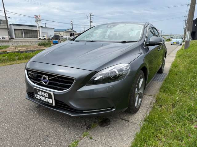 V40T4 SE