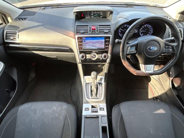 レヴォーグ1.6 GT アイサイト 4WD