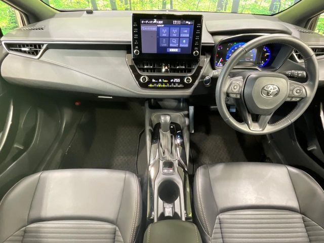 カローラツーリング1.8 ハイブリッド W×B