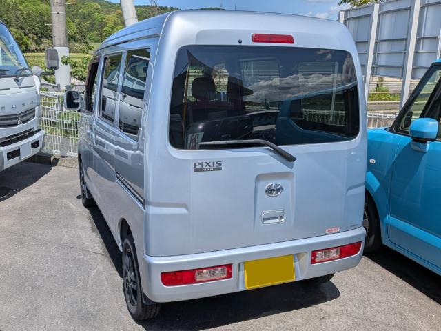 ピクシスバンクルーズ ハイルーフ