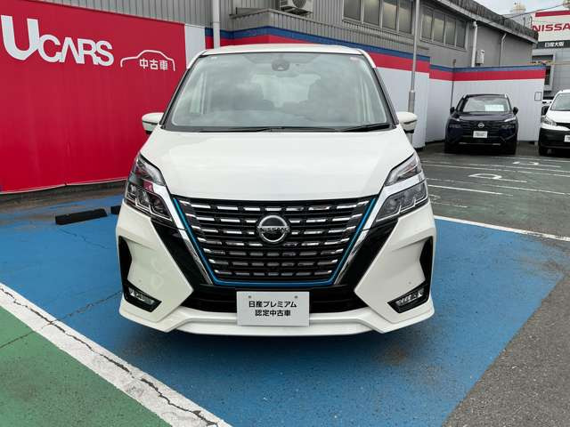 セレナ1.2 e-POWER ハイウェイスターV