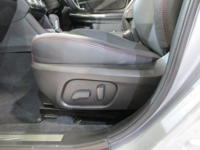 WRXS4 2.0 GT-S アイサイト 4WD