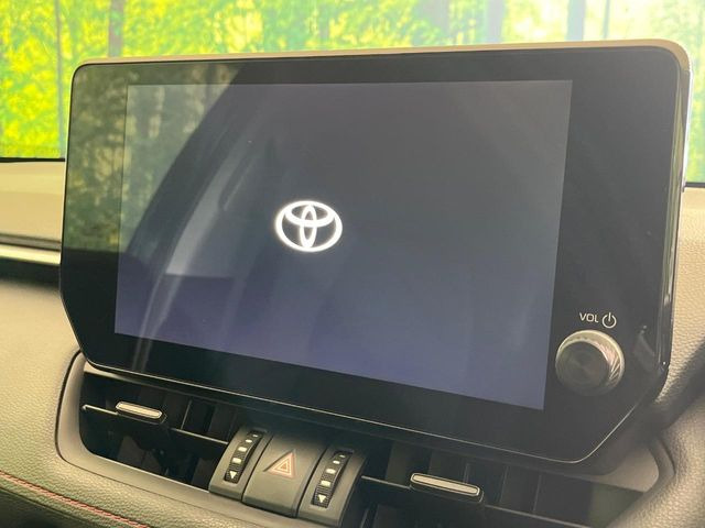 �y10.5�C���` �f�B�X�v���C�I�[�f�B�I�z���ʂ̃f�B�X�v���C��AppleCarPlay��AndroidAuto�����p�\�B�傫�ȉ�ʂŃX�}�z�i�r�A�v���������p���������܂���