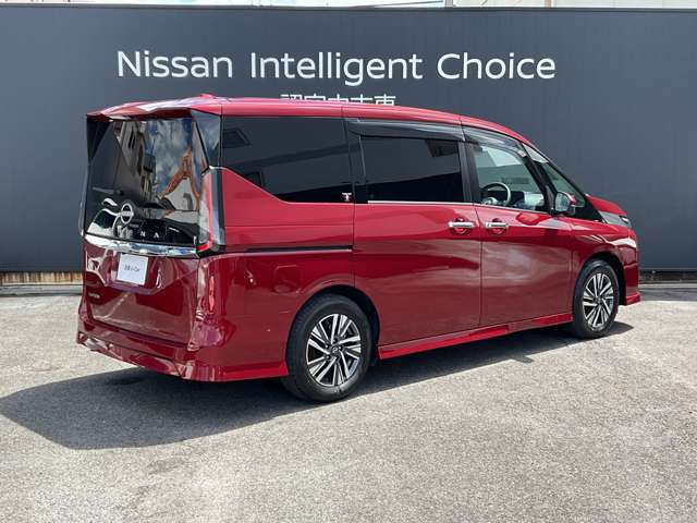 セレナ1.4 e-POWER ルキシオン