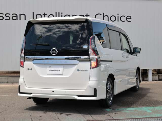 セレナ1.2 e-POWER ハイウェイスターV