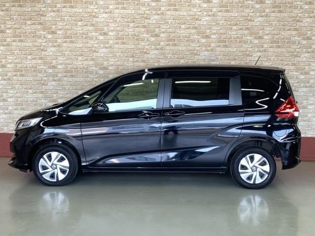 フリード1.5 ハイブリッド G 4WD
