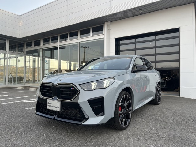 X2M35i xドライブ 4WD