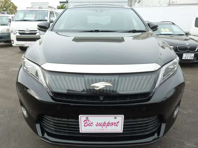 ハリアー2.5 ハイブリッド E-Four プレミアム アドバンスドパッケージ 4WD