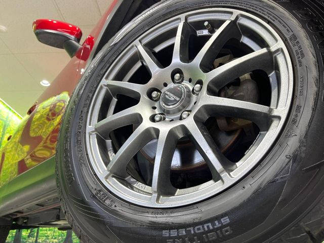 �y17�C���`�A���~�z�C�[���z�O�ςɃ}�b�`�����A���~�z�C�[���𑕒����Ă���܂��B�e��A���~�z�C�[����A�X�^�b�h���X�^�C�����戵�����Ă���܂��B���񂲑��k����������
