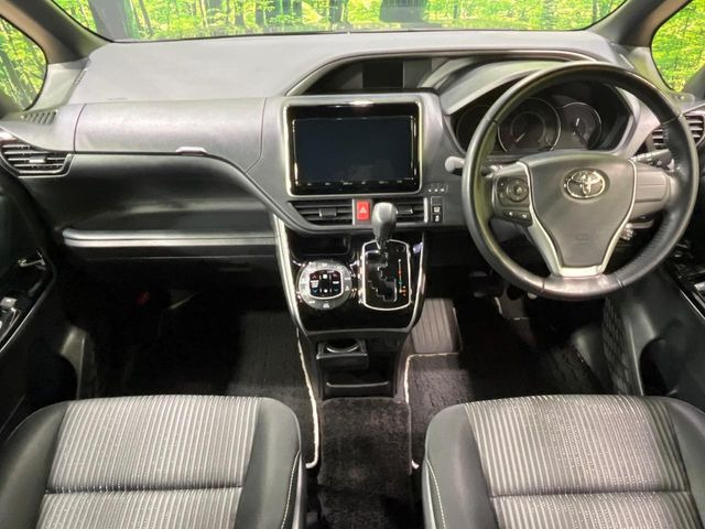 ヴォクシー2.0 ZS 煌II
