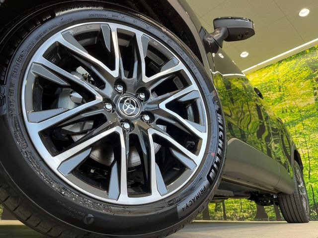 �y�����A���~�z�C�[���z�O�ςɃ}�b�`���������A���~�z�C�[���𑕒����Ă���܂��B�e��ЊO�A���~�z�C�[����A�X�^�b�h���X�^�C�����戵�����Ă���܂��B���񂲑��k����������