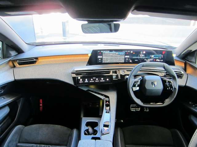 3008GT ハイブリッド アルカンタラパッケージ