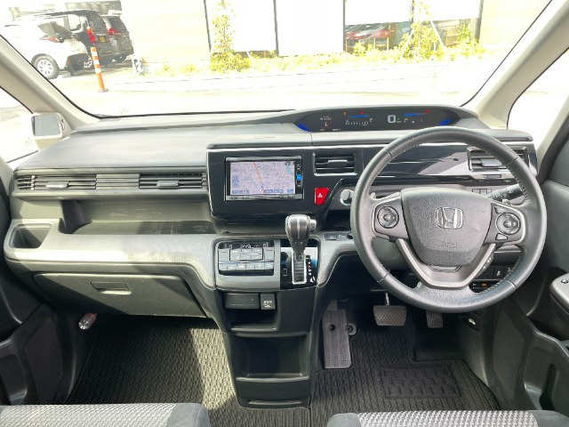 ステップワゴン1.5 スパーダ ホンダ センシング