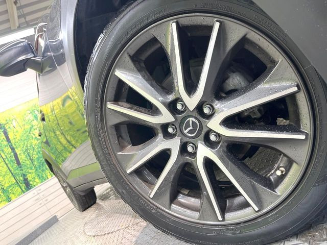 �y����18�C���`�A���~�z�C�[���z�O�ςɃ}�b�`���������A���~�z�C�[���𑕒����Ă���܂��B�e��ЊO�A���~�z�C�[����A�X�^�b�h���X�^�C�����戵�����Ă���܂��B���񂲑��k����������