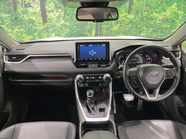 RAV42.0 G 4WD