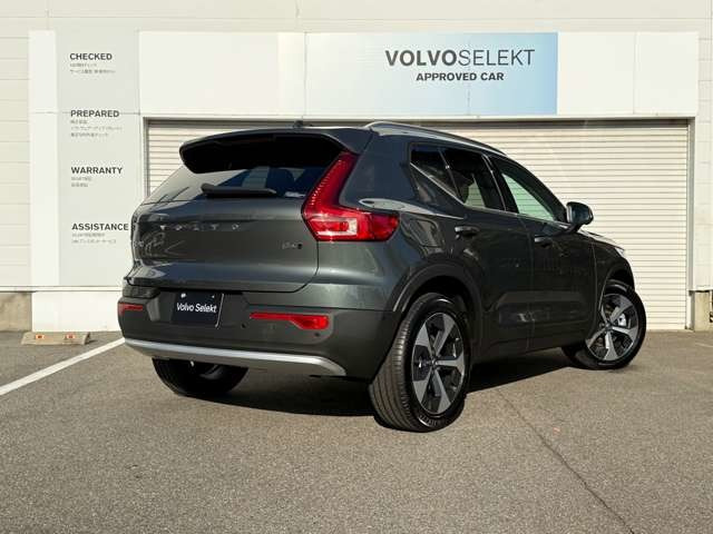 XC40ウルトラ B4 AWD 4WD