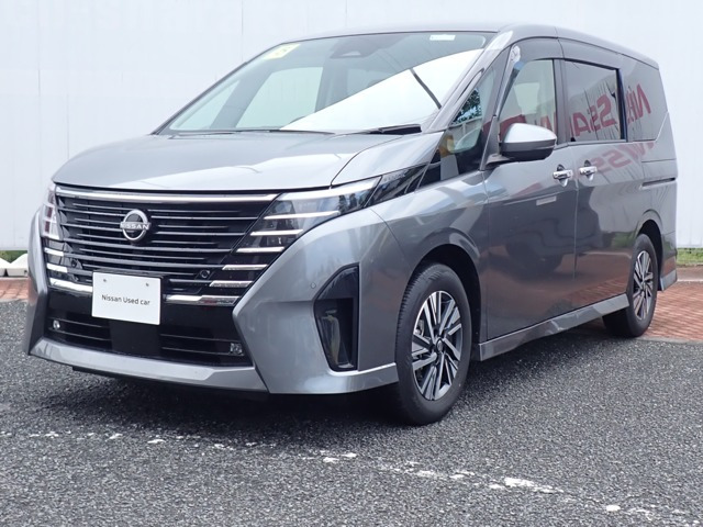 セレナ1.4 e-POWER ハイウェイスターV