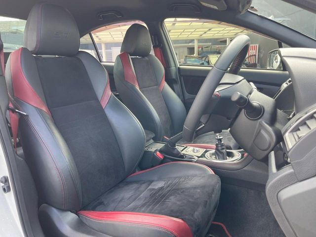 �y��p�X�|�[�c�V�[�g�z�z�[���h���ɗD��A�J�[�u���̑̂������}�����Ă���܂��B�܂��A�̂Ƀt�B�b�g���邩�獘��w�������ɂ����A�����O�h���C�u�⍂�����s�ł����K�ɂ��߂������������܂���