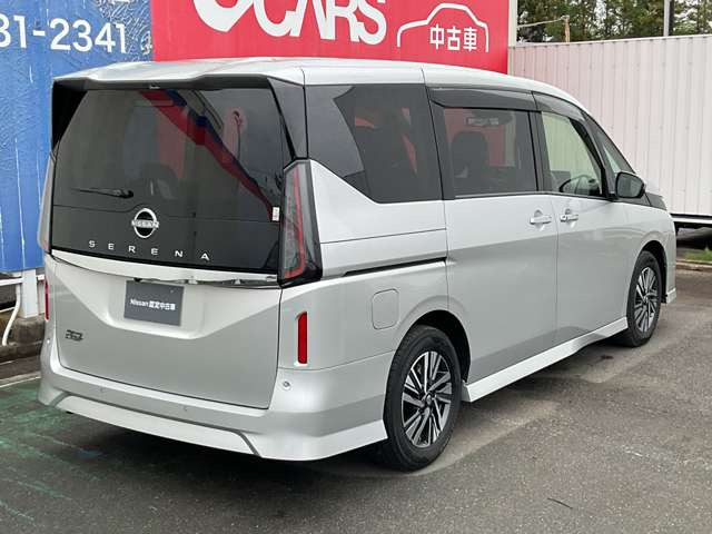セレナ2.0 ハイウェイスターV