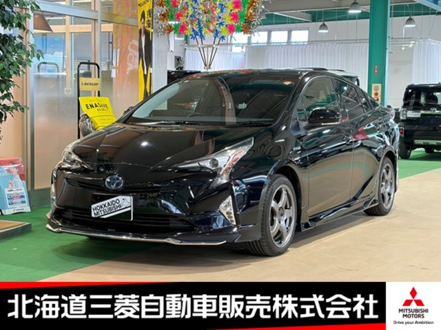 プリウス1.8 S E-Four 4WD