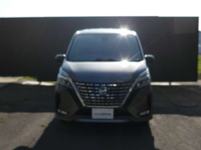 セレナ2.0 ハイウェイスターV 4WD