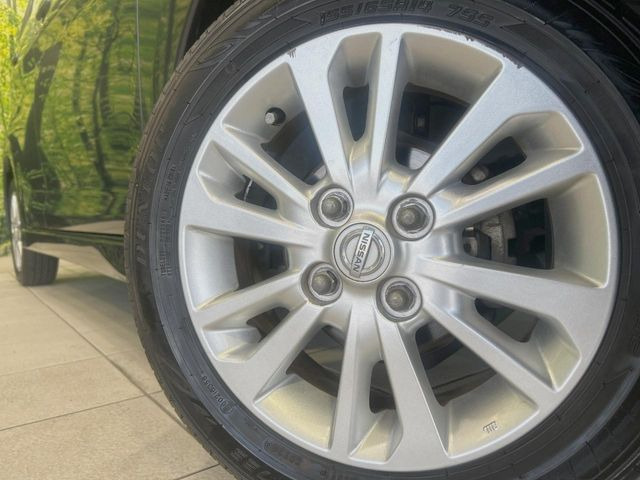 �y����14�C���`�A���~�z�C�[���z�O�ςɃ}�b�`���������A���~�z�C�[���𑕒����Ă���܂��B�e��ЊO�A���~�z�C�[����A�X�^�b�h���X�^�C�����戵�����Ă���܂��B���񂲑��k����������