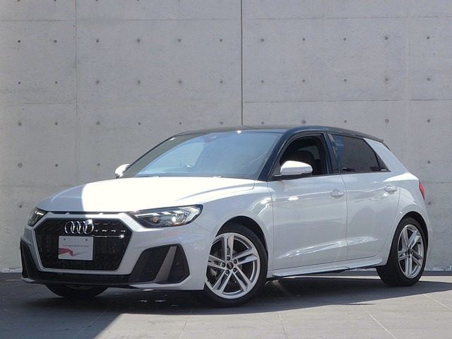 A1スポーツバック25 TFSI Sライン