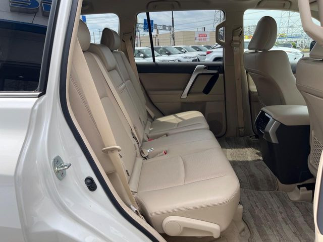 �L�X�Ƃ���2��ڃV�[�g�͋��Z���������A���S�n�����K!�F�B��Ƒ��Ƃ̂��o�����ɂ҂�����ł��B�x�r�[�V�[�g��`���C���h�V�[�g�g�p�������K�ɂ��߂�������������\���ȋ�Ԃ��m�ۂ��Ă��܂��B