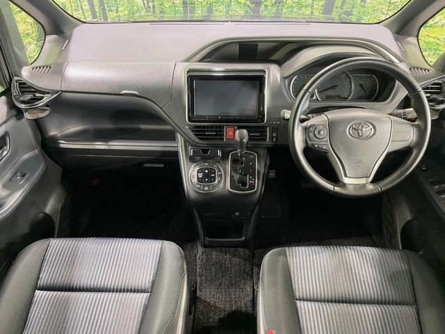 ヴォクシー2.0 ZS 煌