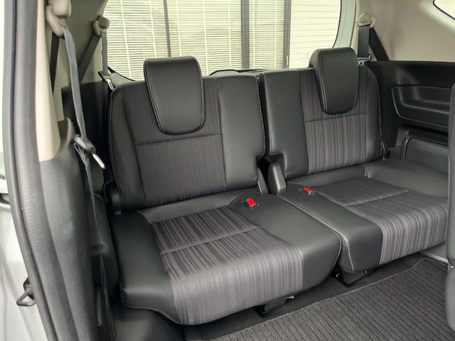 3��ڃV�[�g�͂�������ԗǍD����l�ł��������ƍ����Ē����܂��̂ŁA��l���ł̂��o���������N���N�ł��􂲉Ƒ��ŁA�C�̒m�ꂽ���ԂŁA�h���C�u�ɍs���̂��y���݂ł��ˁ�